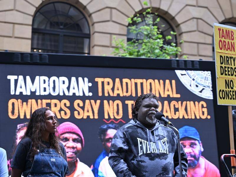 Environmental groups and traditional owners are fighting plans to drill in the Beetaloo Basin. (Dean Lewins/AAP PHOTOS)